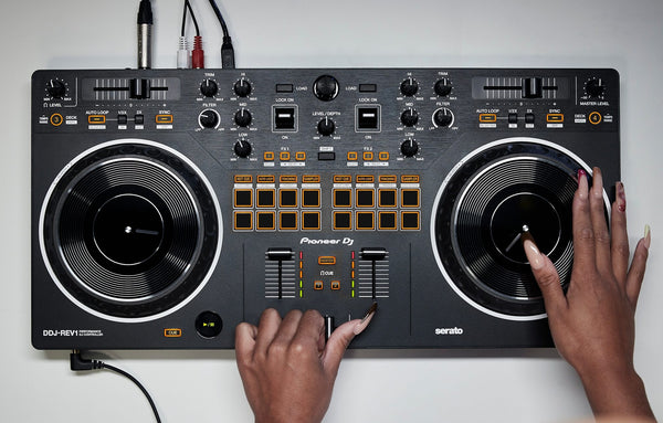 Pioneer DDJ-REV1 DJ Controller | Denver DJ School