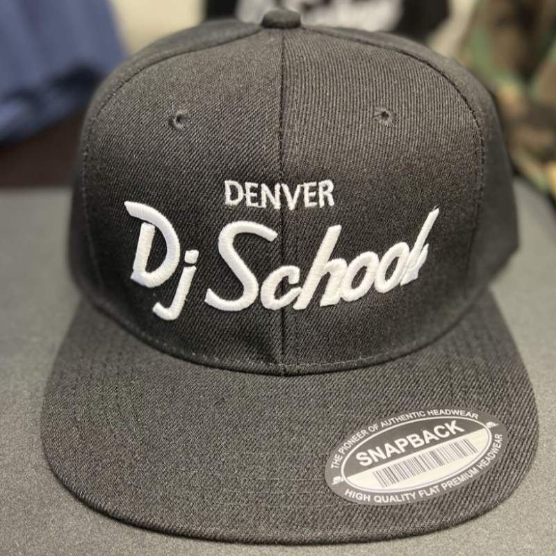 Denver DJ School Snapback Black / White